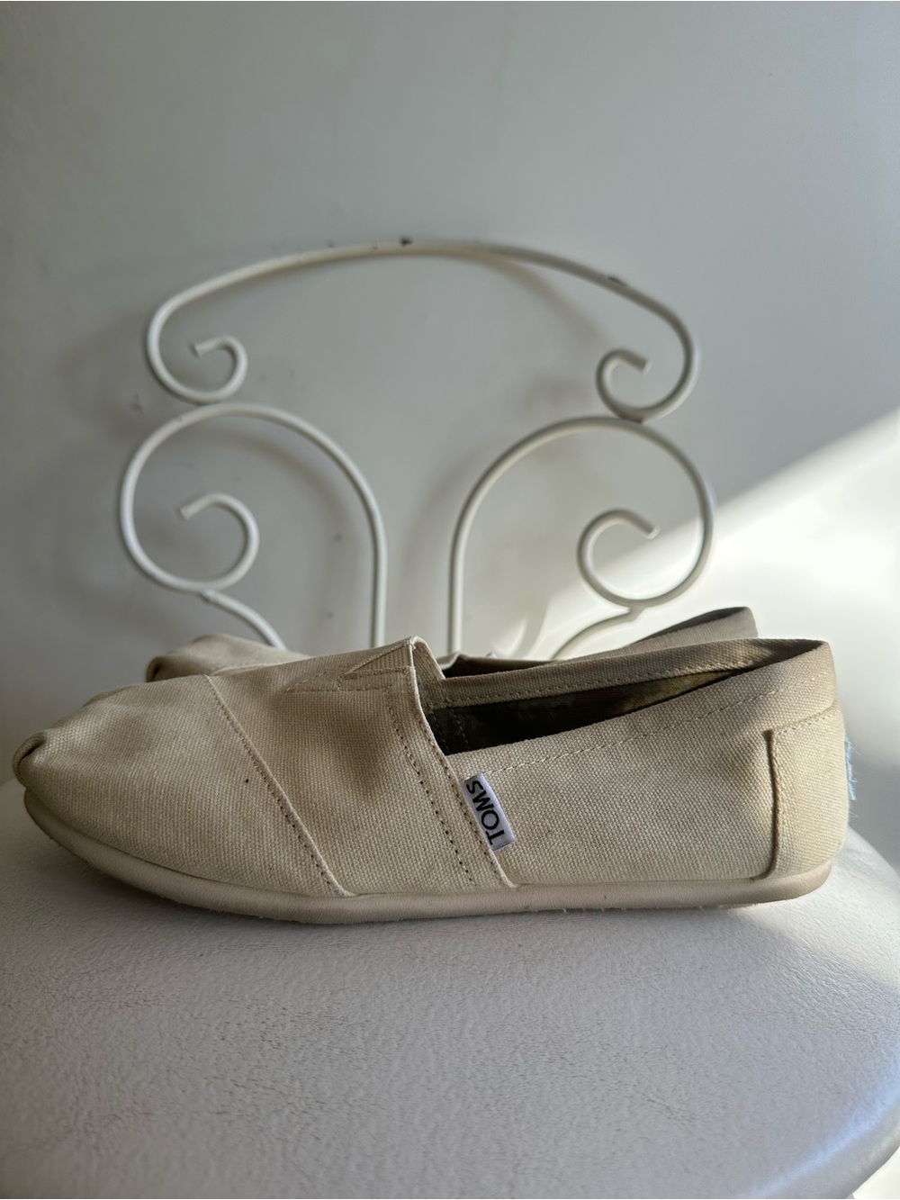Toms Natural Canvas Slip-On in Ivory